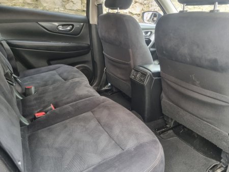 2017 Nissan X-Trail 1.6d SV 7 Seats €9,000