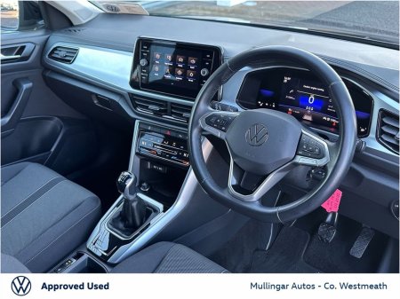 2023 Volkswagen T-Roc 2.0 TDI 116HP Life €28,950 thumbnail