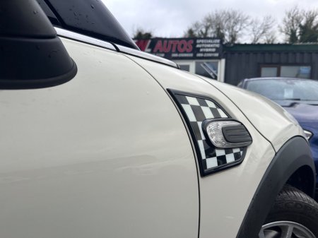 2015 MINI Hatch Cooper S Auto €11,950