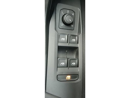 2025 Volkswagen T-Cross - thumbnail 9