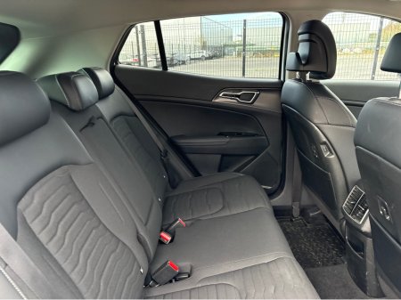 2023 Kia Sportage - thumbnail 11