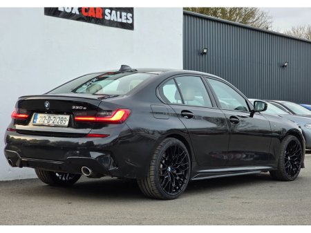 2021 BMW 3 Series - thumbnail 11