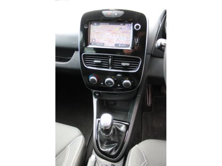 2018 Renault Clio - thumbnail 9