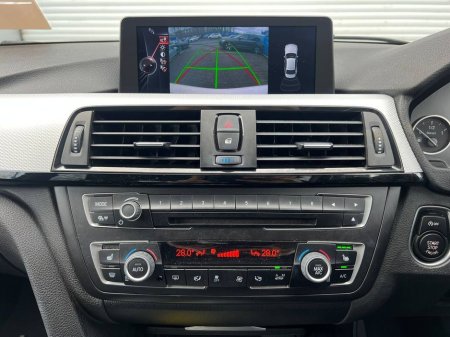 2015 BMW 3 Series 320d M-SPORT COMPETITION // HEADS-UP DISPLAY // LEATHER M-SPORT INTERIOR // REVERSE CAMERA €18,750 thumbnail