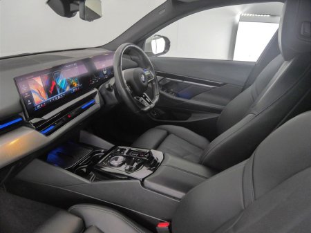 2024 BMW 5 Series 520i M Sport Saloon €59,900 thumbnail