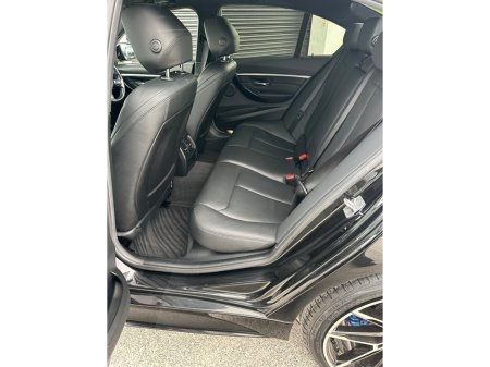 2019 BMW 3 Series - thumbnail 23