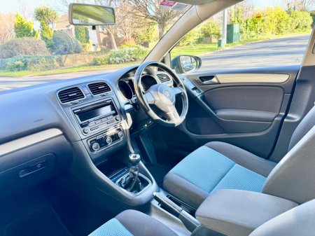 2012 Volkswagen Golf - thumbnail 15