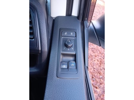 2018 Volkswagen Transporter PVL 3000KG TDI 150 T6 150 BHP 6 SPEED FWD 5DR @ REDDY2DRIVE LTD €15,850 thumbnail