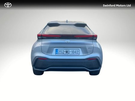 2025 Toyota C-HR  €41,500