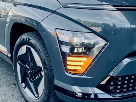 2026 Hyundai Kona Kona EV Platinum 65kWh €41,050 thumbnail