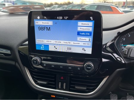 2018 Ford Fiesta - thumbnail 19