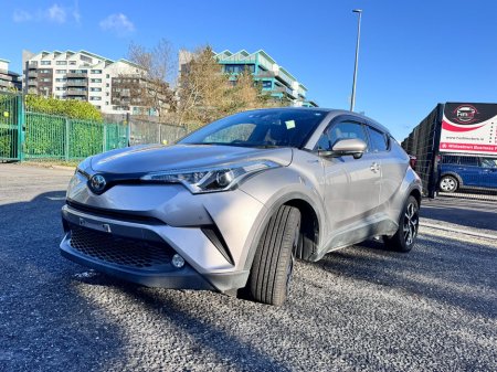 2017 Toyota C-HR  €18,499