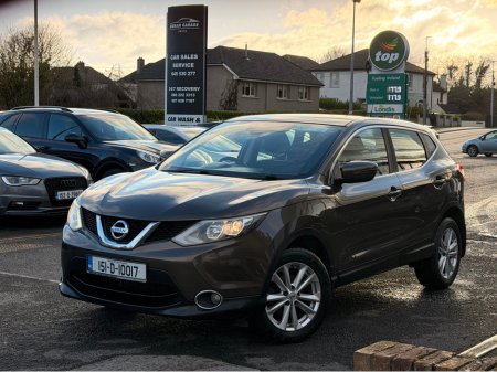 2015 Nissan Qashqai 1.2 PET SV 4DR 5DR €7,950 thumbnail