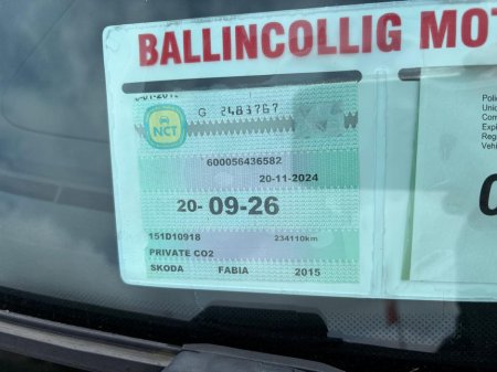 2015 Skoda Fabia - thumbnail 5