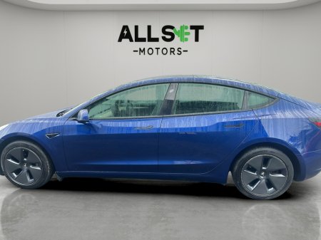 2021 Tesla Model 3 STANDARD RANGE PLUS €23,995 thumbnail