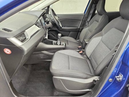 2022 Renault Captur ICONIC Renault Warranty Finance Available €16,950 thumbnail