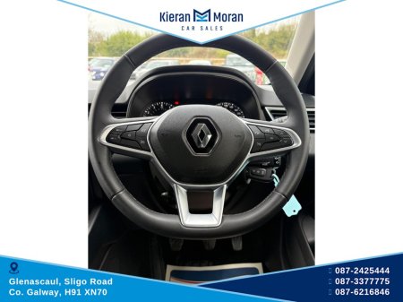 2022 Renault Clio - thumbnail 16