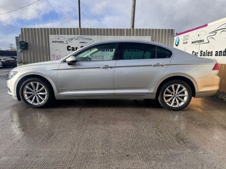 2015 Volkswagen Passat HIGHLINE 2.0 TDI 190HP 4DR €13,750 thumbnail