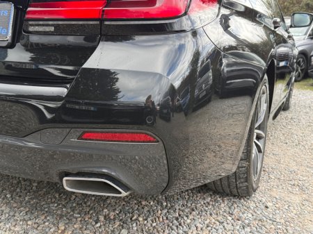 2022 BMW 5 Series - thumbnail 15