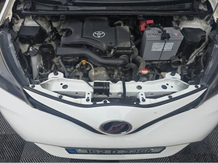 2016 Toyota Yaris KSP130 5DR AUTO €8,950 thumbnail