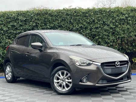 2016 Mazda Demio 1.3 SKYACTIV // HEATED SEATS // HEADS-UP DISPLAY // SERVICE HISTORY // BLUETOOTH MUSIC €10,900 thumbnail