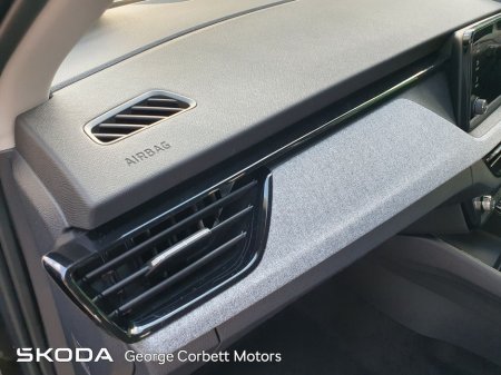 2026 Skoda Kamiq Selection 1.0TSi 95HP - Order for Immediate delivery 261 €34,330 thumbnail