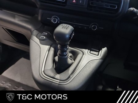 2026 Peugeot Partner - thumbnail 9