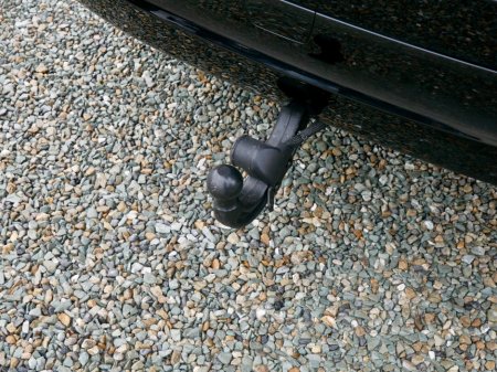 2025 Land Rover Discovery  €138,950 thumbnail