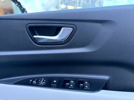 2026 Kia Stonic 1.0 GT Line €34,995 thumbnail