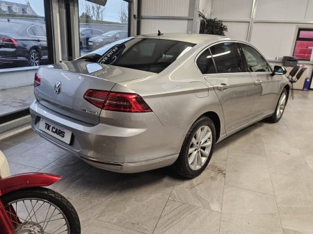 2017 Volkswagen Passat 1.4 TSI 150HP ACT Highline BE €16,950 thumbnail