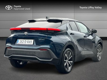2025 Toyota C-HR C-HR PHEV SPORT+ €42,950 thumbnail