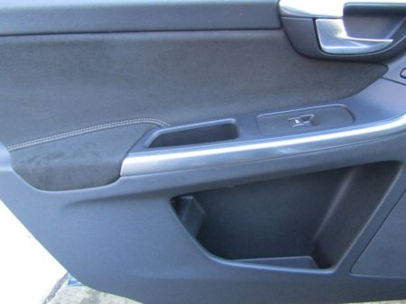 2016 Volvo XC60 2.0 D4 R-design NAV 190BHP 5DR €15,950 thumbnail