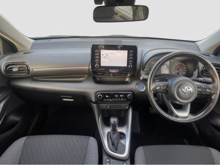 2022 Toyota Yaris 2022 Toyota Yaris 1.5 Self-Charging Hybrid €19,750 thumbnail