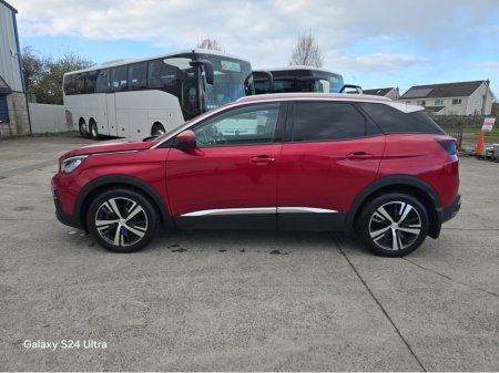 2019 Peugeot 3008 - thumbnail 2