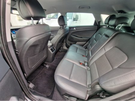 2017 Hyundai Tucson - thumbnail 28