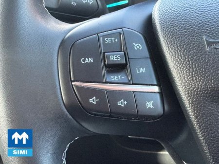 2022 Ford Puma Titan 5D 1.0T 125 Mhev M6 FWD €20,950 thumbnail