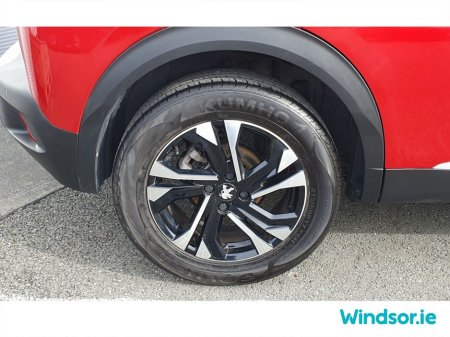 2021 Peugeot 2008 - thumbnail 16