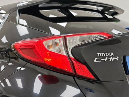 2018 Toyota C-HR 1.8 Excel CVT Automatic, Reversing camera €18,695 thumbnail