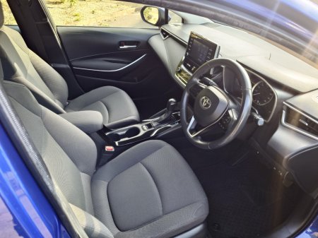 2020 Toyota Corolla - thumbnail 9