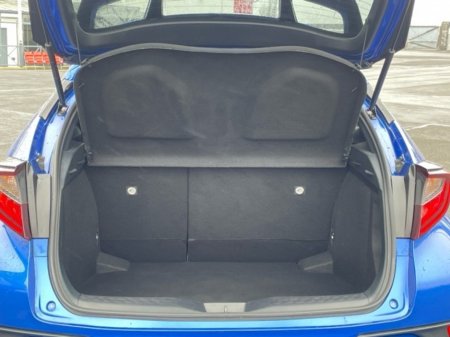 2022 Toyota C-HR - thumbnail 10