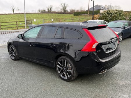 2016 Volvo V60 - thumbnail 5
