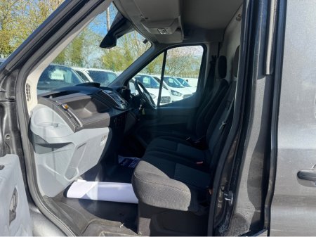 2018 Ford Transit - thumbnail 6