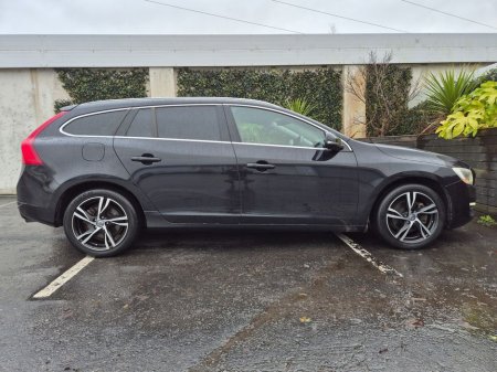 2015 Volvo V60 1.6 PETROL AUTO / LUX SPEC / LOW MILEAGE / TAX €400 (152 REG ) €12,950 thumbnail