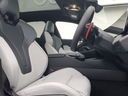 2026 BMW M5  thumbnail