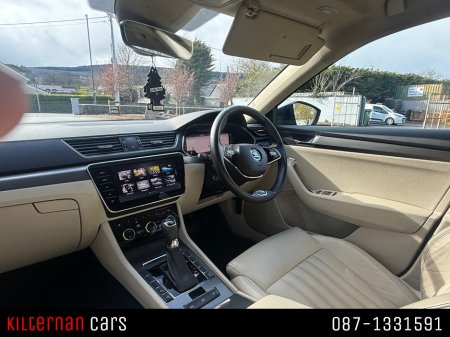 2022 Skoda Superb - thumbnail 10