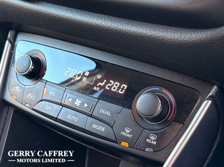 2023 Suzuki SX4 S-Cross Motion 1.4 Hybrid Manual - 7 Years Manufacturer Warranty €23,950 thumbnail