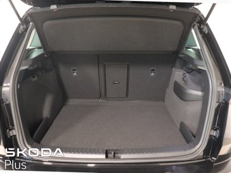 2023 Skoda Karoq 2.0TDI 115HP Style €34,950 thumbnail