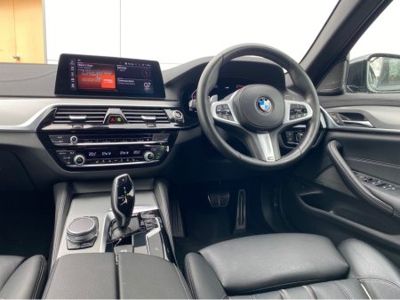 2020 BMW 5 Series - thumbnail 7