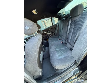 2016 BMW 3 Series - thumbnail 13