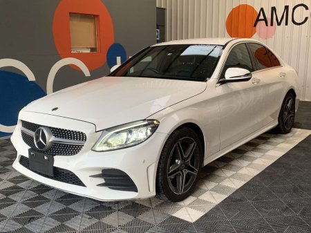 2019 Mercedes-Benz C Class 2019 C-CLASS C200 AMG Line / Heated Leather Seats / Reverse Camera / C Class Automatic €25,950